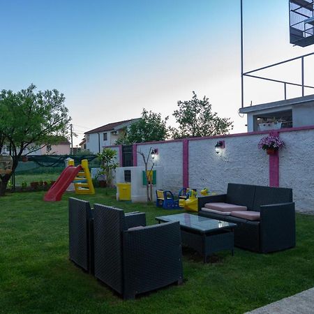 Apartman Mona ポドゴリツァ エクステリア 写真