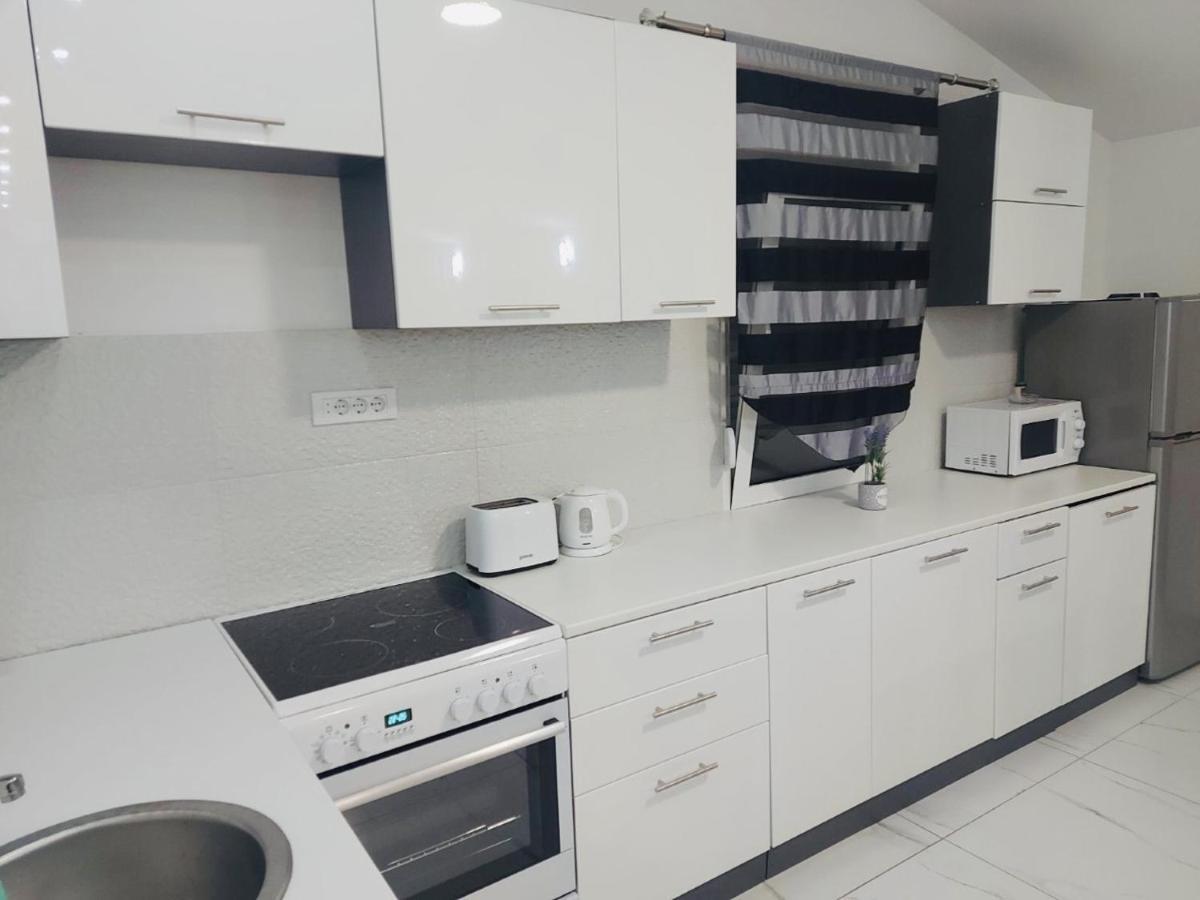 Apartman Mona ポドゴリツァ エクステリア 写真